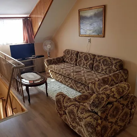 Muskatli Apartment